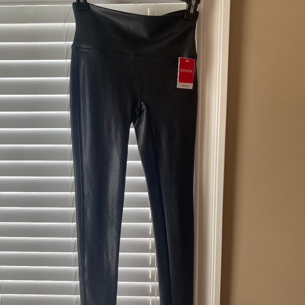 BNWT Spanx Faux Leather Black Leggings